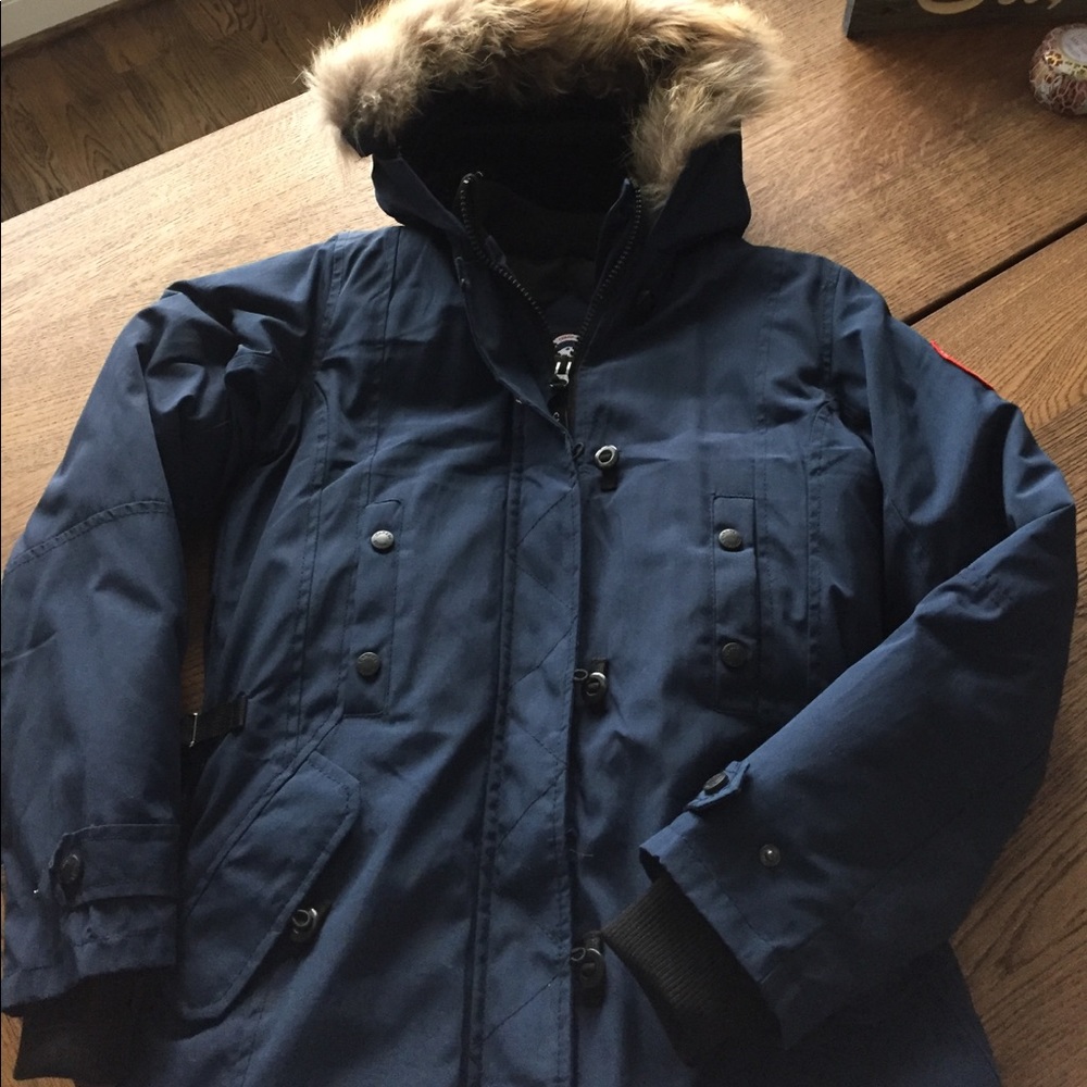 Canada warm winter down jacket nwot